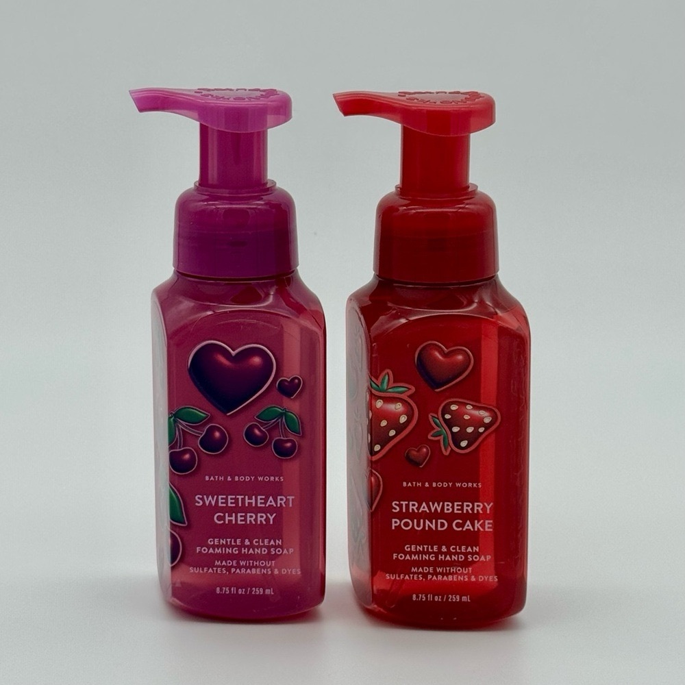 Bath & Body Works Sweetheart Cherry & Strawberry Pound Cake Hand Soaps NWT - Picture 2 of 6